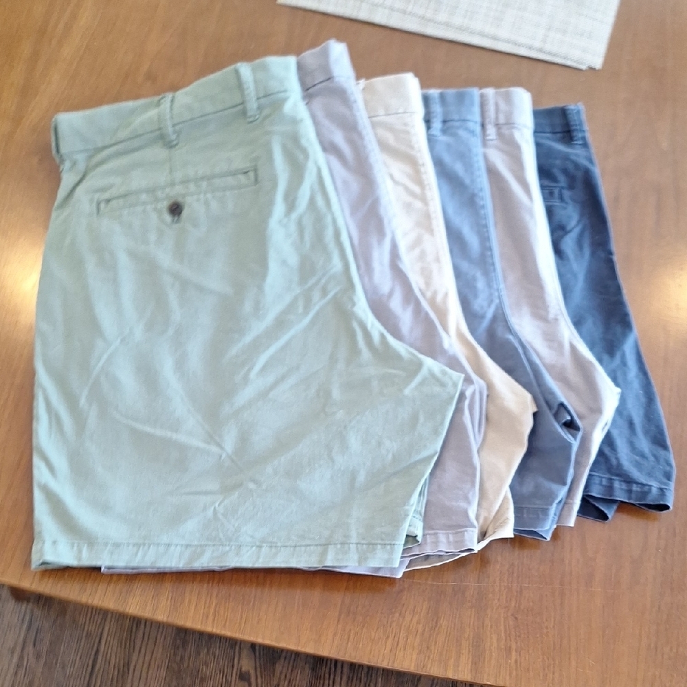 GAP Men's 6 Pairs Casual Shorts Set 8" FLAT FRONT